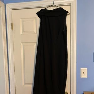 Beautiful dressy sleeveless black dress